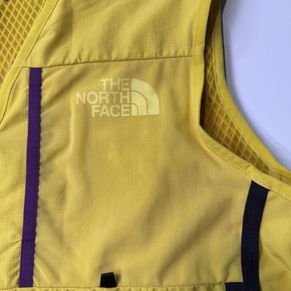 The North Face Class V Utility Vest Silt Yellow Gorpcore Hiking Size Medium - Picture 3 of 16